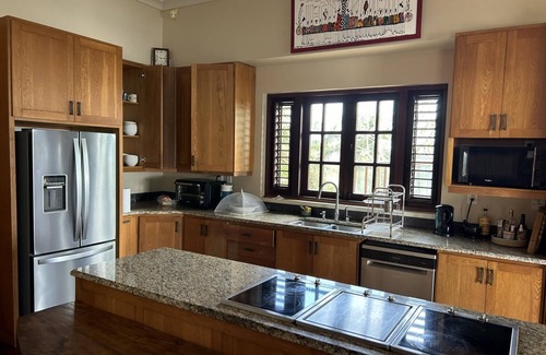 Deanes Villa | Breezin in St James by Personal Villas - Luxuriate Guilt-Free