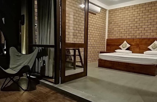 Weerawila Hotel | Breezy Lake Eco Friendly Cabanas Yala