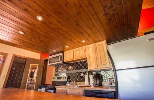 Glenwood Springs Apartment | Brettelberg Slopeside Condos C9