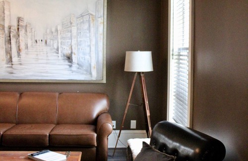 Brewers Hill House | Brew City Hideaway