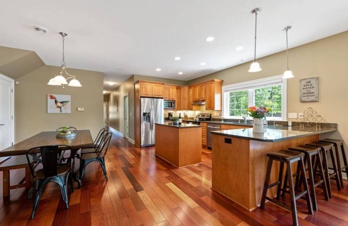 Brewers Hill Condo | Brewers Hill Belle, 2 bed, 2 bath, & balcony