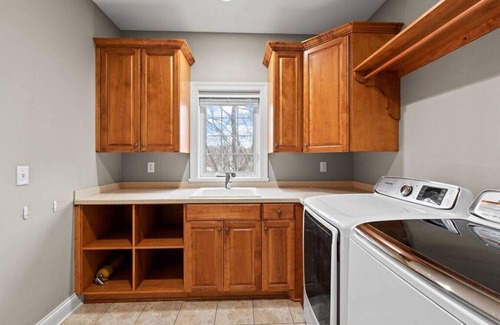 Brewers Hill Condo | Brewers Hill Belle, 2 bed, 2 bath, & balcony