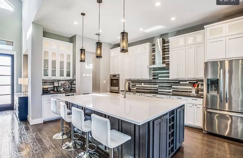 Austin Villa | Brewery District Villa with Heated pool, Game Room, Hot Tub, and more!