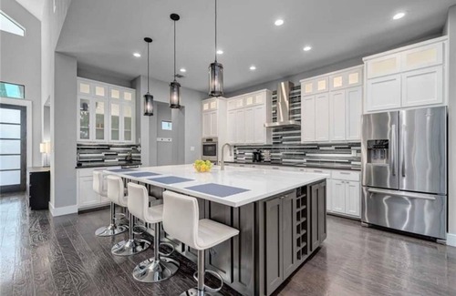 Austin Villa | Brewery District Villa with Heated pool, Game Room, Hot Tub, and more!