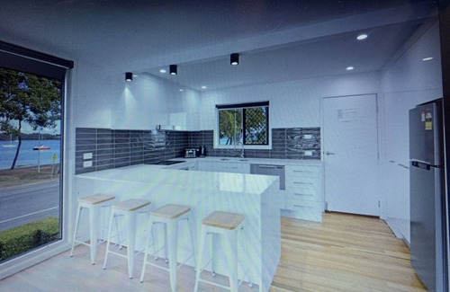 Bongaree Apartment | Bribie Waters Apartment directly opposite the beach