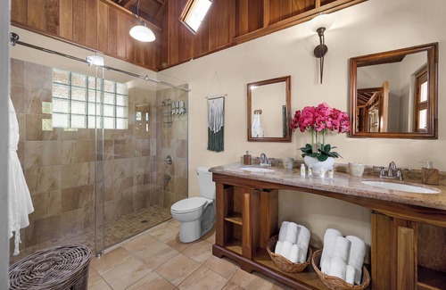 West End Hotel | Bridal Suite at Ocean Cliff Hotel Negril