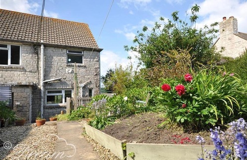 Puncknowle House | Bride Valley View, PUNCKNOWLE