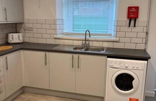 Aberfan Apartment | Bridge Place - Spacious home with plenty of beds!