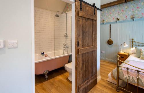 Drumnadrochit House | Bridgend Bothy