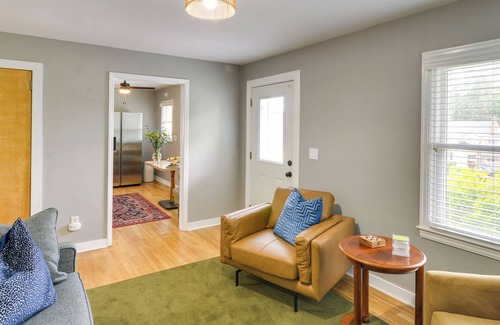 Bridgeport House | Bridgeport Home - 2 Mi to Deegan & Hinkle Lakes!
