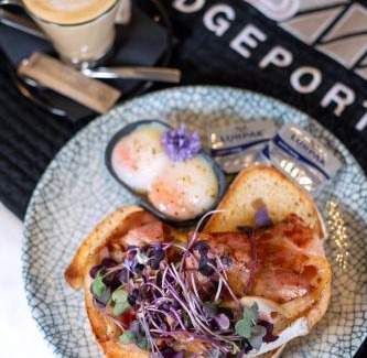Murray Bridge Hotel | Bridgeport Hotel