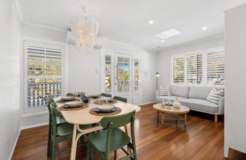 Margate House | Bridgeport pet-friendly Pool Getaway
