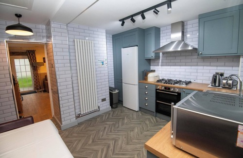 Mansfield House | Bridleways Guest House & Holiday Homes