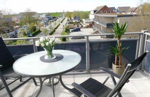 Tossens House | Briesenick-Radde dike view