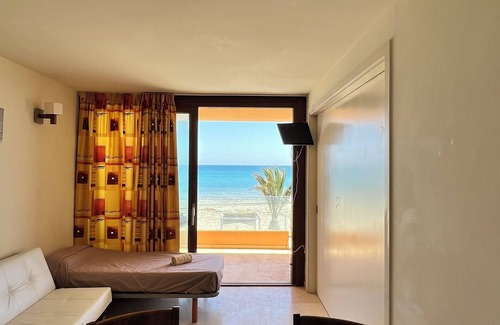 Sant Jordi de Ses Salines Apartment | Bright 2 bed apartments in Playa D’en Bossa