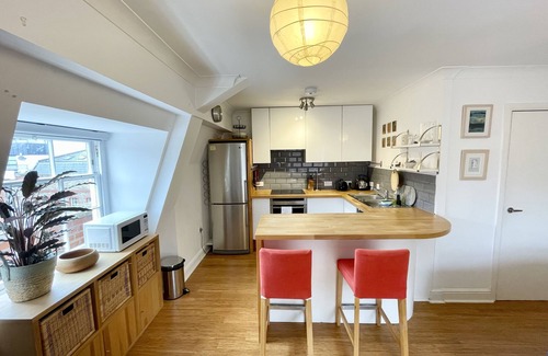 Saint Paul's Apartment | Bright 1 double bed apartment near Cabot Circus