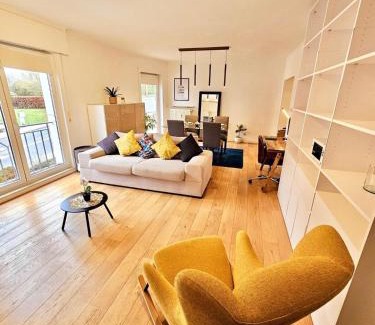 Hesperange Apartment | Bright 2 bedrooms flat w parking&balcony-FENT1