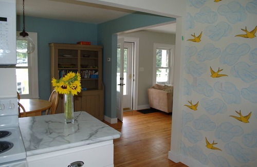 Montpelier House | Bright 3 bed 2 bath home!