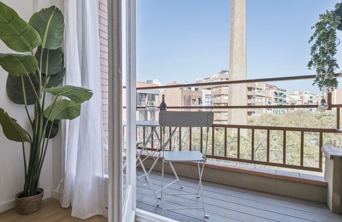 Hostafrancs Apartment | Bright and comfy apartment with balcony