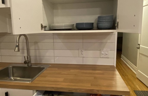 LaSalle Apartment | Bright and cozy newly renovated space - 2 bedroom with an extra futon bed
