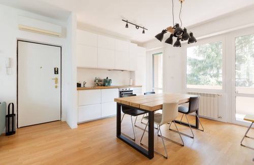 Quartiere Mazzini Apartment | Bright and Modern Apt Milan