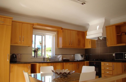 Espartal House | Bright and spacious with breathtaking views of the national park