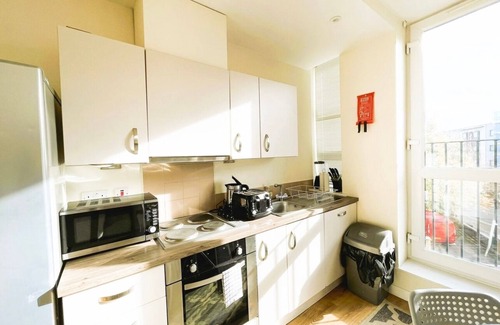 Maidstone Apartment | Bright and Sunny 2bedroom apartment in Maidstone near town centre