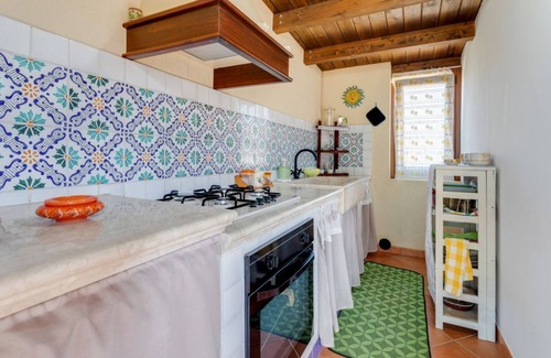 Custonaci Apartment | Bright and welcoming 35sqm apartment located on the first floor of an independent villa in Custonaci, a quiet countryside location a short distance from Erice and Cornino! The apartment has a large terrace with outdoor furniture and is completely indepen