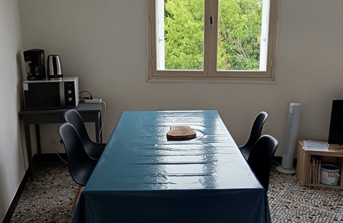 Ronce-les-Bains Apartment | Bright apartment 100 metres from the beach - all on foot