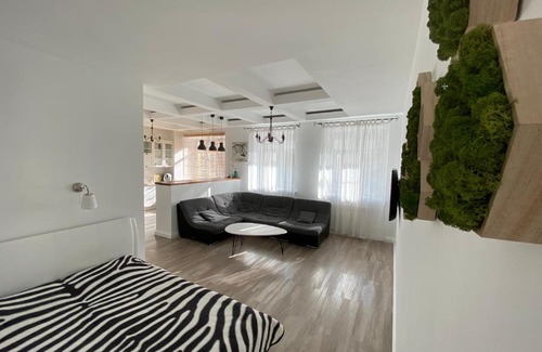 Gomel Apartment | BRIGHT APARTMENT