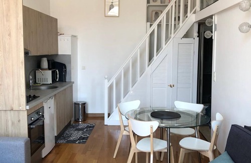 Jean-Medecin Apartment | Bright apartment in Carré d'Or