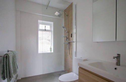 Skagastrond Apartment | Bright Apartment in Skagaströnd