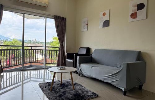 Chemor Apartment | Bright Apartment in Klebang