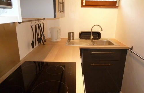 Cauterets Apartment | Bright apartment of 35 m2 in Res. quiet and close to downtown. Private Park