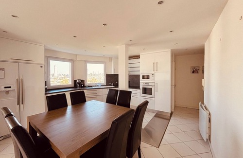 Arzon Apartment | Bright apartment overlooking the port of Crouesty for 4 people