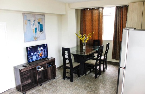 Cercado de Lima Apartment | Bright Apartment With TV & Wifi, Heart Of Lima