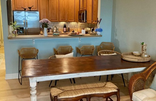 Rehoboth Beach Condo | Bright & Beachy Condo- pool, tennis, bike to town! Less than 2mi to the ocean!