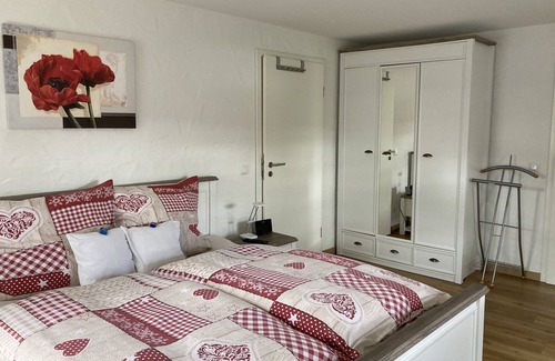 Borler Bed & Breakfast | Bright, beautiful double room with a wide view in a quiet location