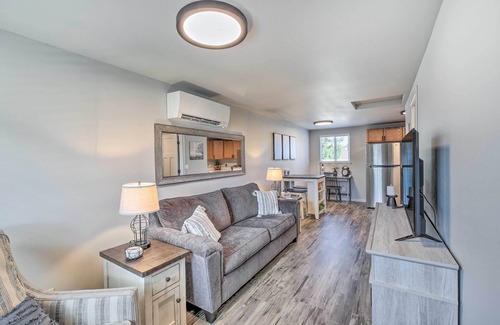 Buckley Apartment | Bright Buckley Apartment in the Heart of Town