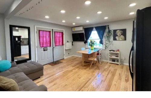 Johnston Apartment | Bright & Comfy Private Entrnce Suite | 1-BR | Kitc