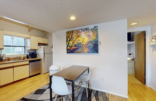 Thayerville Condo | Bright condo with Deep Creek Lake views, wood fireplace