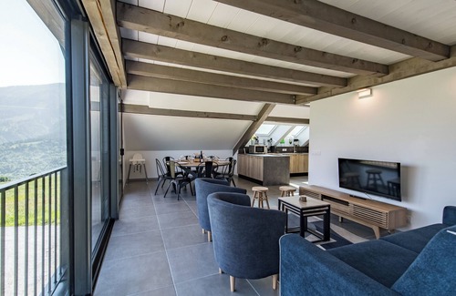 Albiez-le-Vieux Apartment | Bright Duplex in Albiez-Montrond - 2 Bedrooms, Close to the Slopes