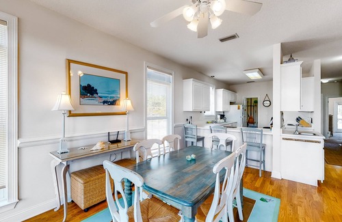 Audubon Place House | Bright duplex with two full kitchens, large decks, and private washer/dryers