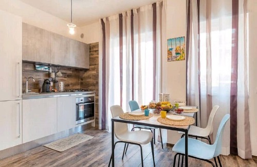 Polignano a Mare House | Bright Dwelling with sea view, partnered with private beach and pool/spa.