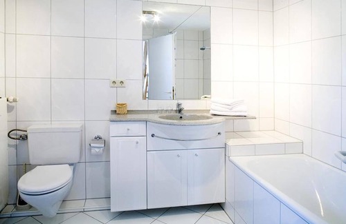 Bregenz Apartment | Bright Holiday Apartment “Bregenz 6 Top 4” with Wi-Fi, Terrace & Garden