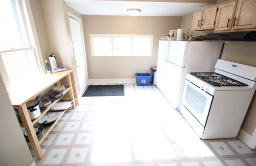 Urbana House | Bright Home with Excellent Urbana Location