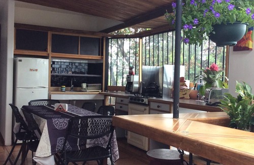 San Bosco House | Bright house Near Paseo Colon