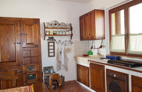 Caldana House | Bright house with garden and panoramic views to the south and the sea