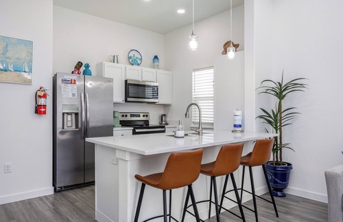 Corpus Christi House | Bright & Modern Retreat w/Pool & Pirate ship Playground, Steps from the Beach