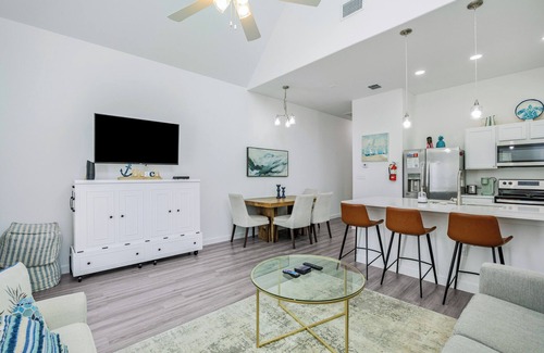 Corpus Christi House | Bright & Modern Retreat w/Pool & Pirate ship Playground, Steps from the Beach